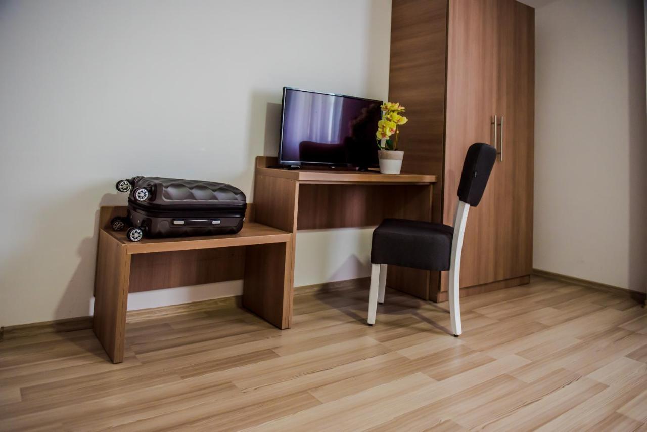 Hotel Ihtis Medugorje Bagian luar foto