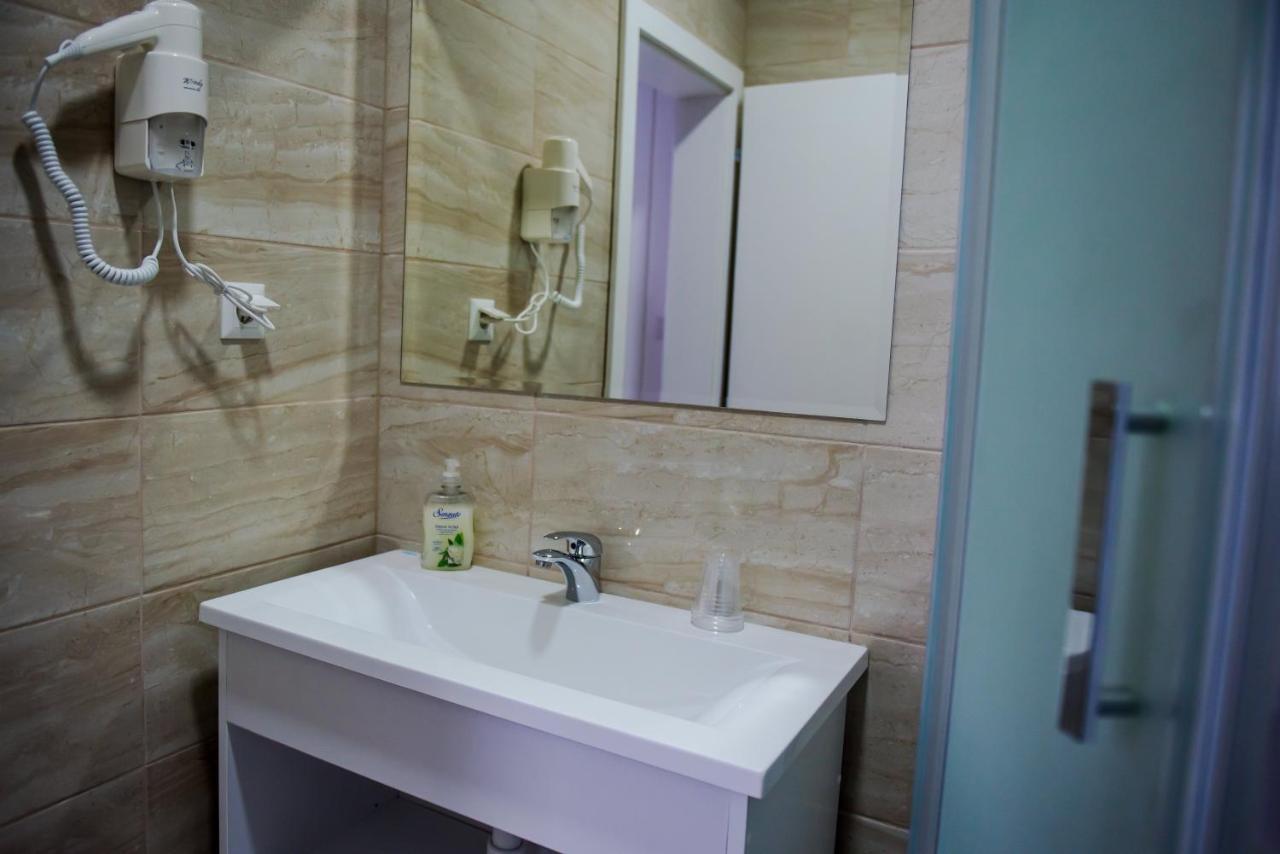 Hotel Ihtis Medugorje Bagian luar foto