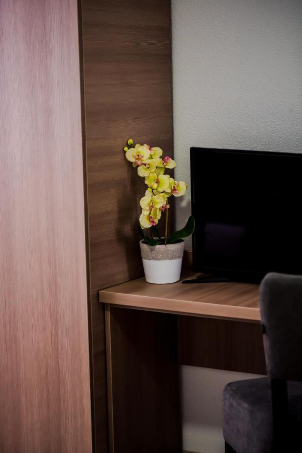 Hotel Ihtis Medugorje Bagian luar foto